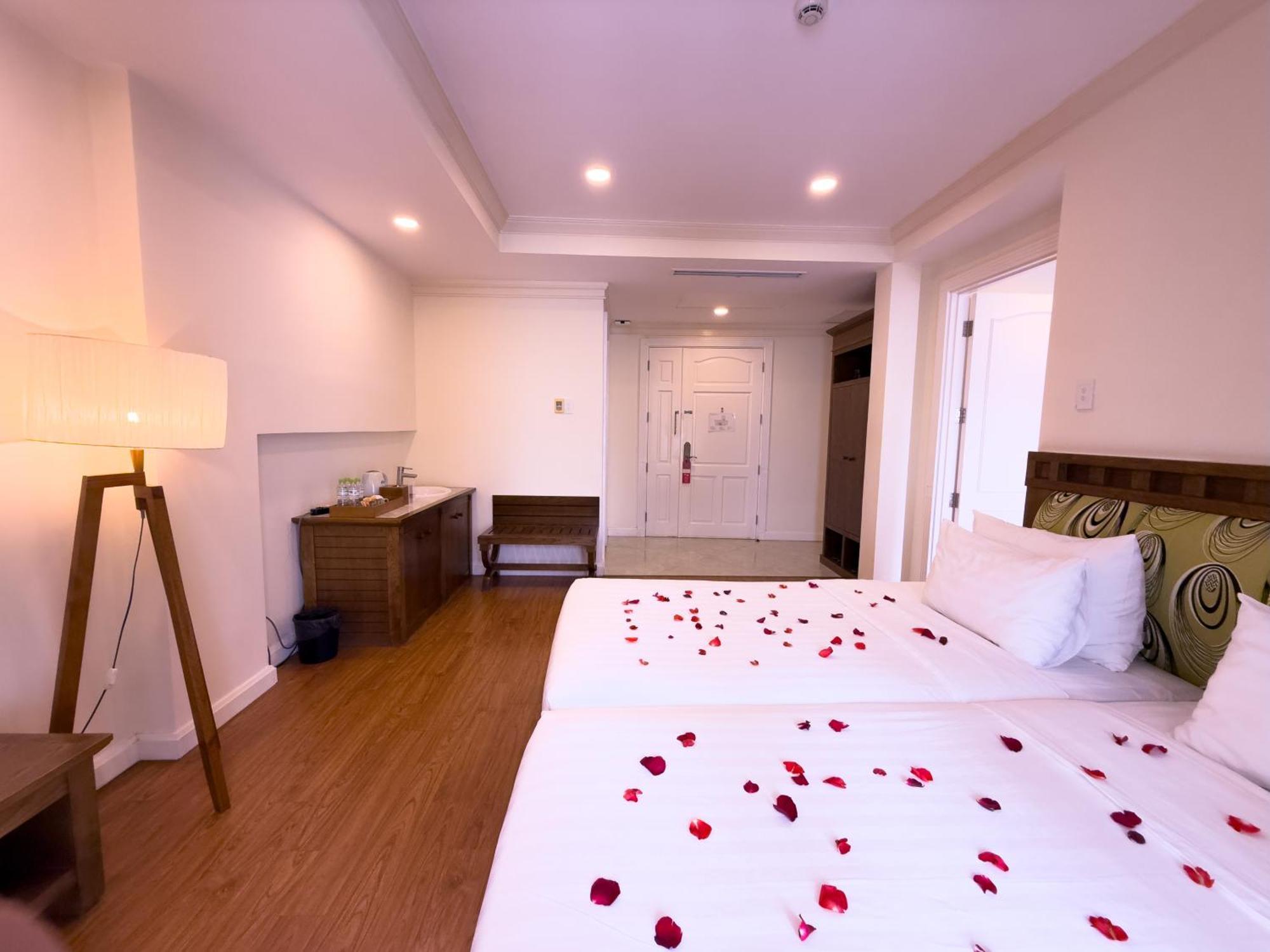Phoenix Hotel Вунг Тау Екстериор снимка