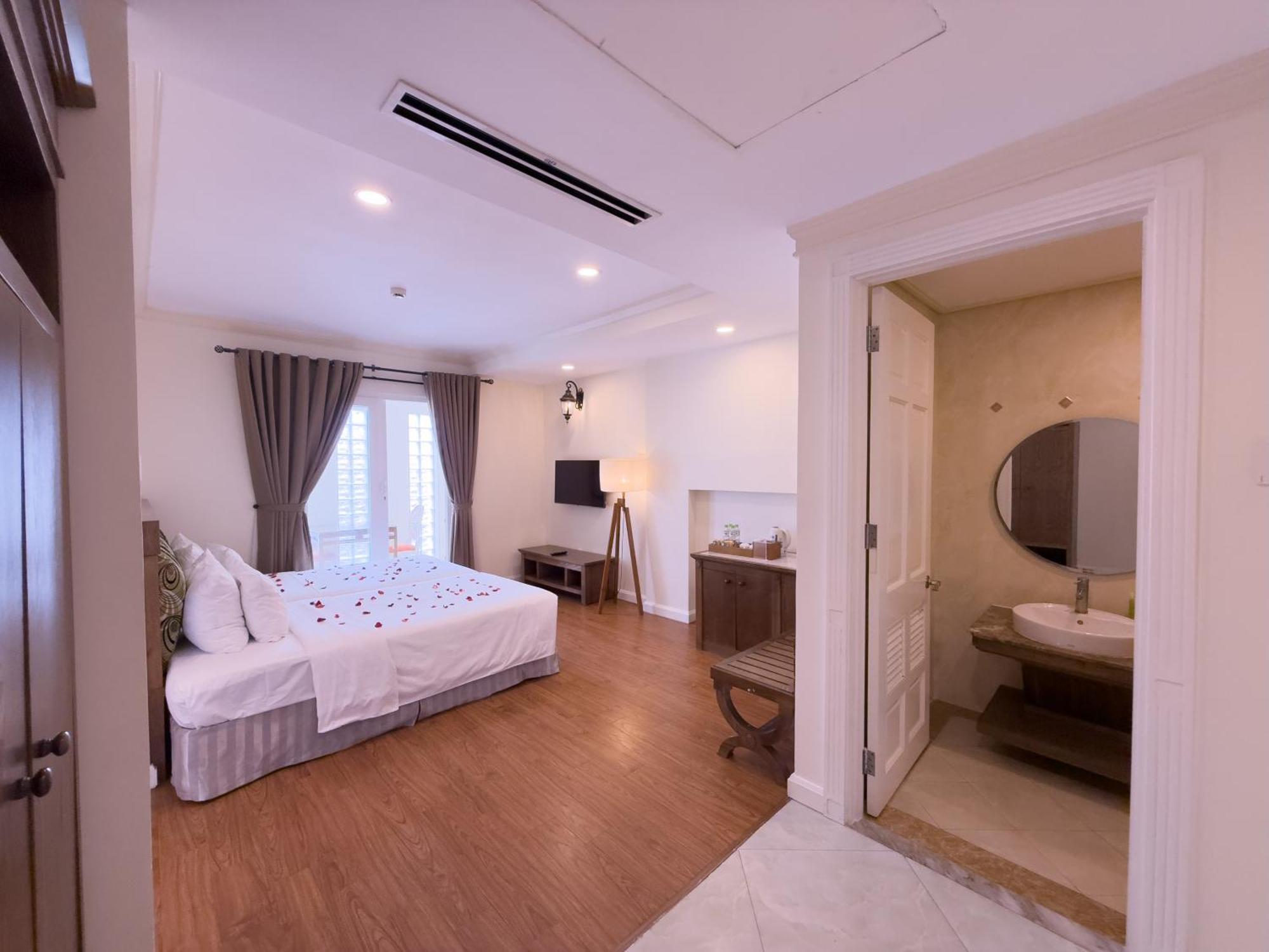 Phoenix Hotel Вунг Тау Екстериор снимка