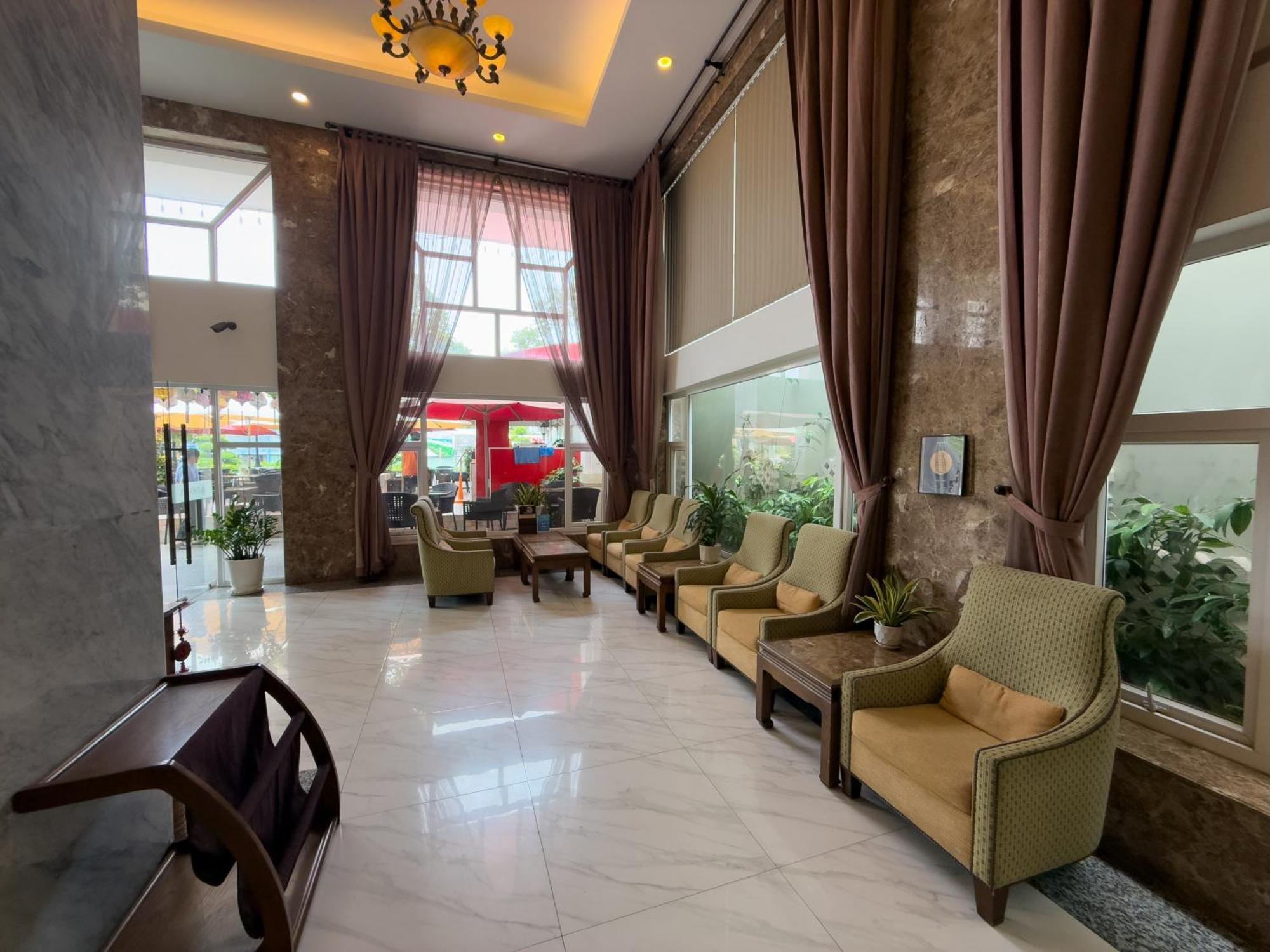 Phoenix Hotel Вунг Тау Екстериор снимка